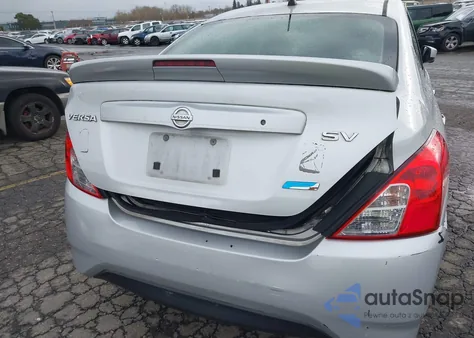 2015 Nissan Versa 1.6 S/1.6 S+/1.6 Sl/1.6 Sv из США, поврежденный, VIN 3N1CN7AP2FL888302